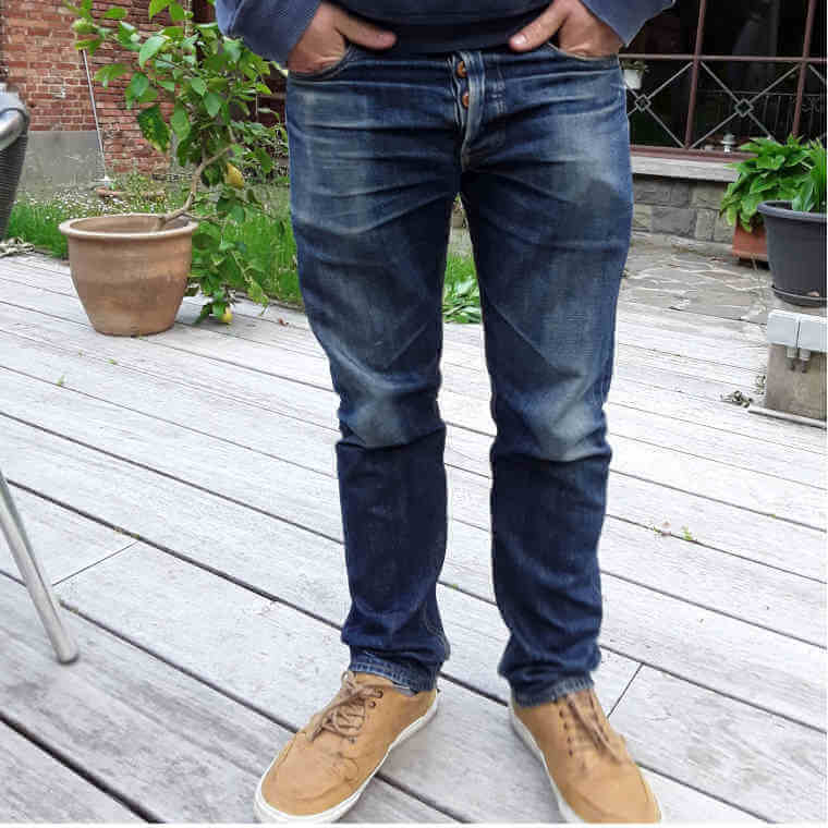 jambe droit comfortable Jeans sur mesure, coupe et l'ajustement